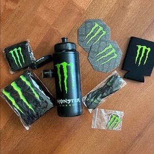 MONSTER BUNDLE